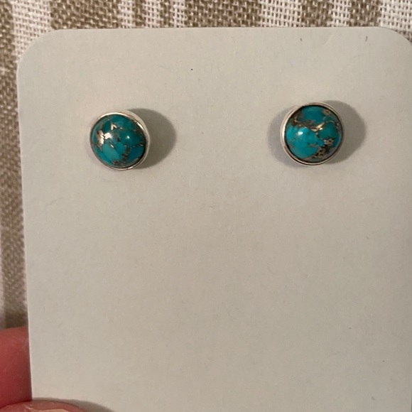 Grace & Heart Oceano Earrings - Picture 1 of 5